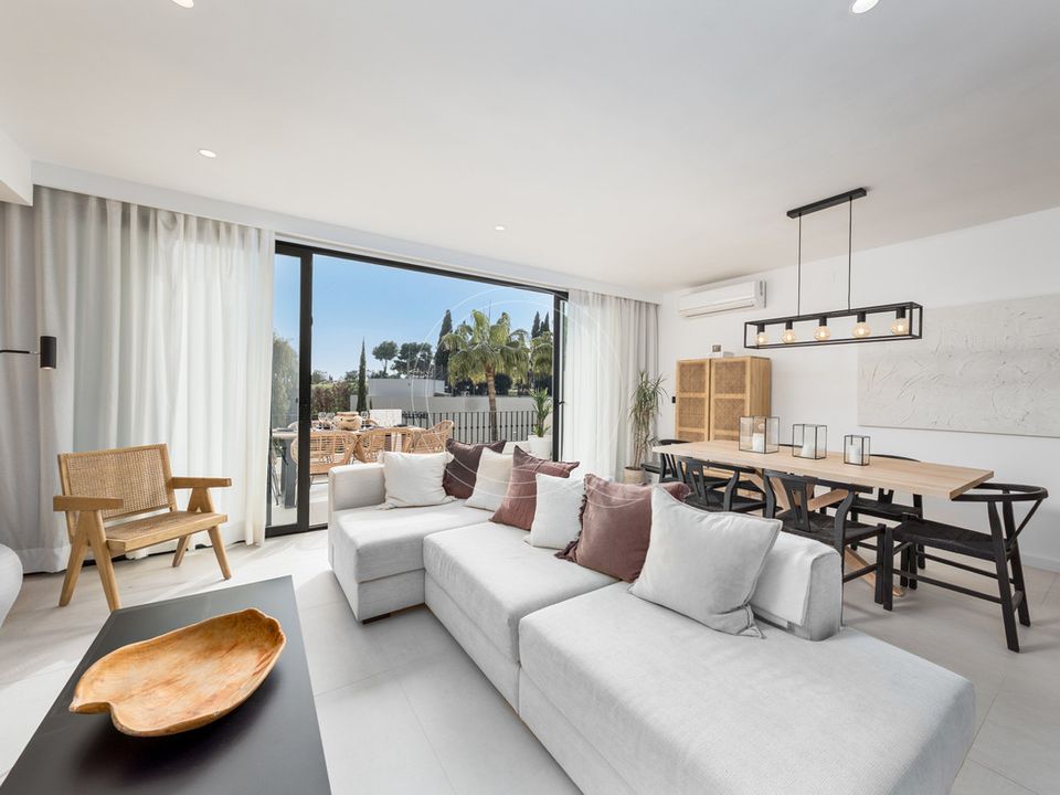 3 bedrooms Duplex in Marbella, Spain No. 189642