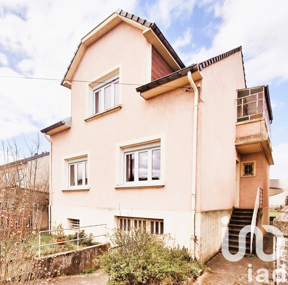 Casa de 5 habitaciónes en Amneville, France No. 49140