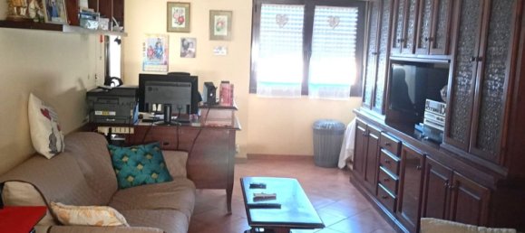 Apartamento de 4 habitaciónes en Rome, Italy No. 25349 2