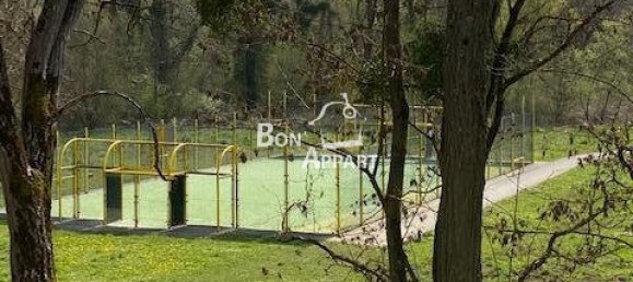 Gebäude in Rombas, France 1200m², Nr. 87891 4