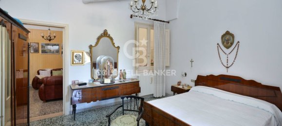 Дом с 3 комнатами в Cavallino, Италия № 232450 9