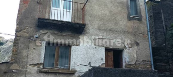 3 bedrooms Apartment in Pietrapertosa, Italy No. 29778 12