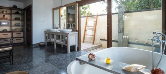 5 bedrooms Villa for rent in Nusa Lembongan, Klungkung, Bali, Indonesia № 2991 18
