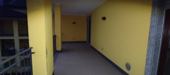 4 Schlafzimmer Wohnung in Bovisio Masciago, Italy, Nr. 282988 6