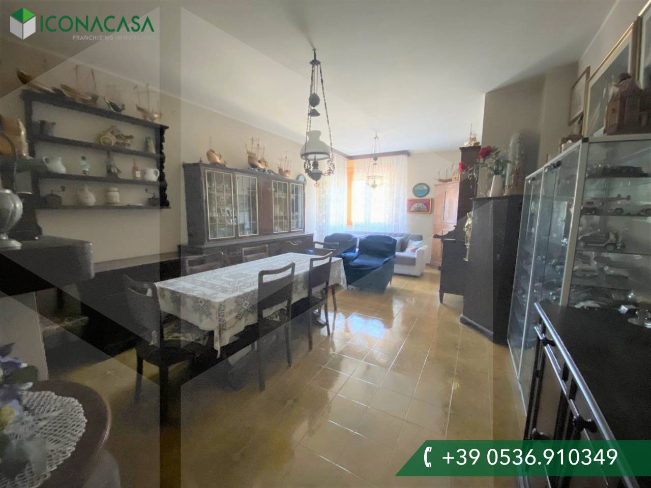 3غرفة شقة في Fiorano Modenese, Italy رقم 23530