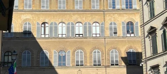 Квартира с 6 комнатами в Флоренция, Италия № 41631 9