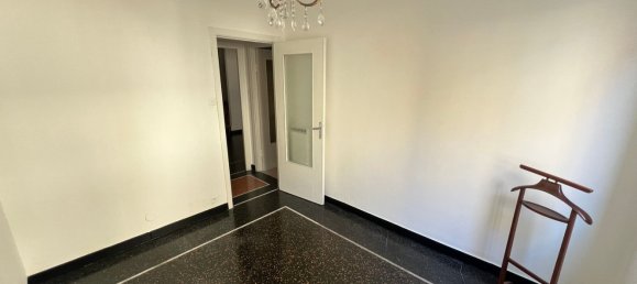 5 bedrooms Apartment in Genoa, Italy No. 326580 36