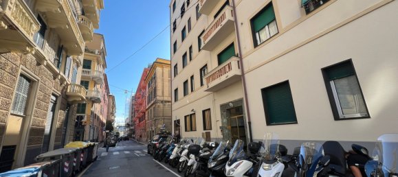 5 bedrooms Apartment in Genoa, Italy No. 326580 74