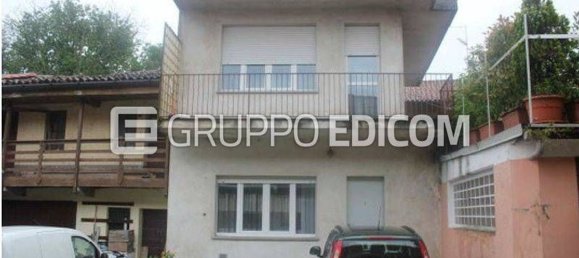 3 rooms Apartment in Golasecca, Italy No. 185550 8
