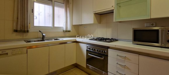 2 bedrooms Apartment in Lleida, Spain No. 112007 10