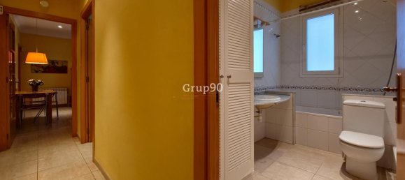 2 bedrooms Apartment in Lleida, Spain No. 112007 12