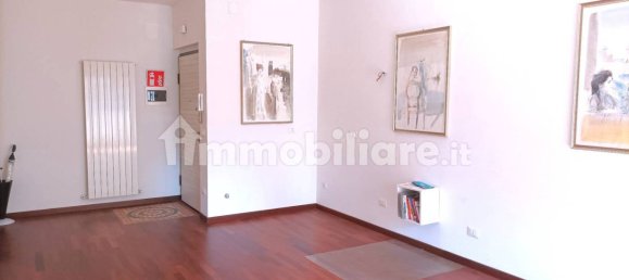 Apartamento de 2 dormitorios en Pescara, Italy No. 342170 17