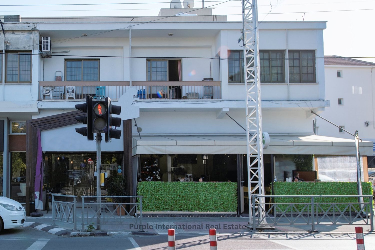 Propiedad comercial de 2 dormitorios en Limassol, Cyprus No. 22028