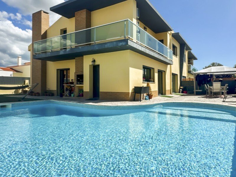 4 bedrooms House in Setubal, Portugal No. 98517