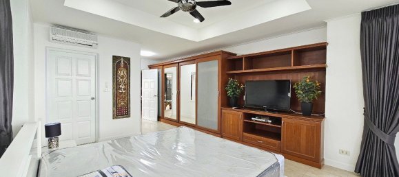 2 bedrooms Condo in Pattaya, Thailand No. 25225 19