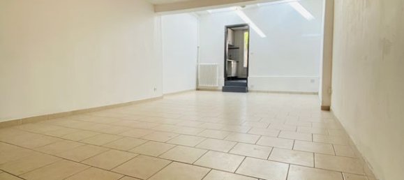 4 Schlafzimmer Haus in Vouziers, France, Nr. 258010 7