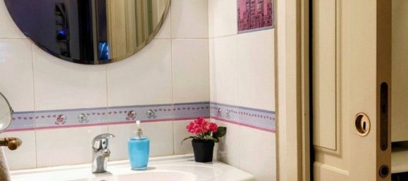 5 rooms Apartment in Camaiore, Italy No. 38403 8