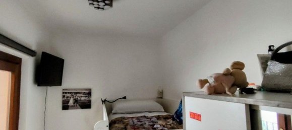 5 rooms Apartment in Camaiore, Italy No. 38403 3