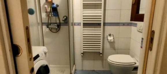 5 rooms Apartment in Camaiore, Italy No. 38403 4