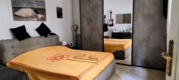 5 rooms Apartment in Camaiore, Italy No. 38403 5