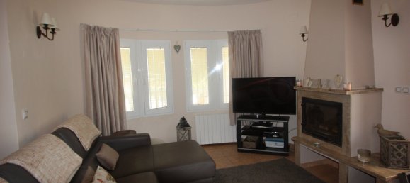 5 bedrooms Villa in Rafol D'almunia, Spain No. 7584 13