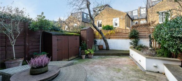 4 Schlafzimmer Haus in London, United Kingdom, Nr. 3743 2