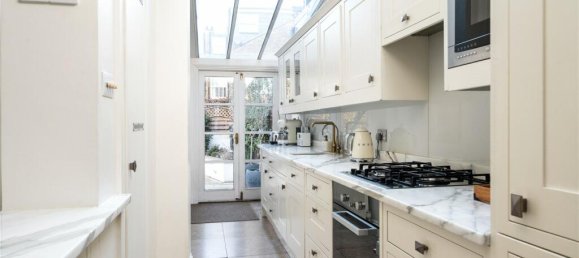 4 Schlafzimmer Haus in London, United Kingdom, Nr. 3743 5