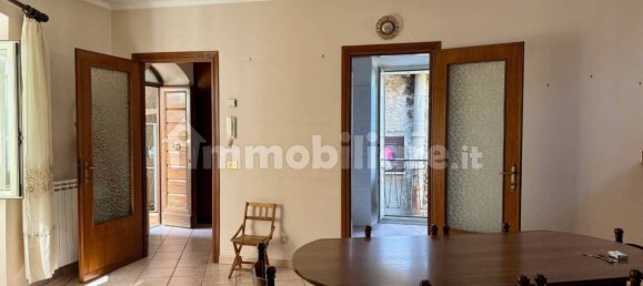 3 Schlafzimmer Wohnung in Genazzano, Italy, Nr. 398878 2