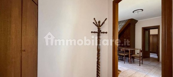 3 Schlafzimmer Wohnung in Genazzano, Italy, Nr. 398878 5
