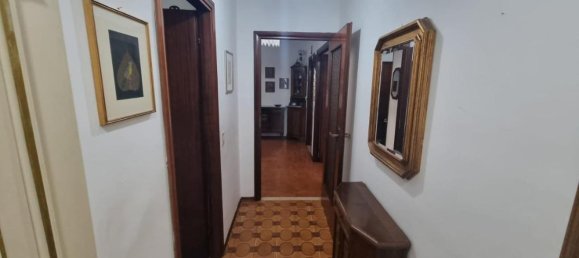 4 rooms Apartment in Pisa, Italy No. 157571 6
