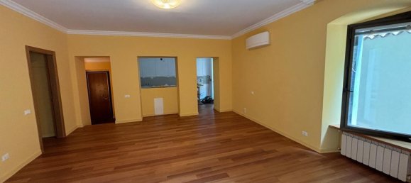 3 bedrooms Apartment in Trieste, Italy No. 315936 6