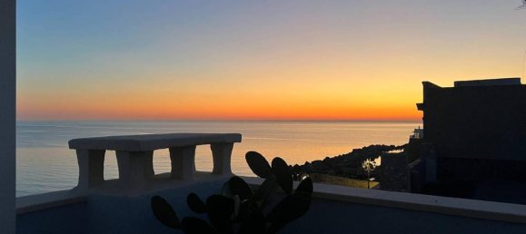 Casa de 3 habitaciónes en Gallipoli, Italy No. 63926 50