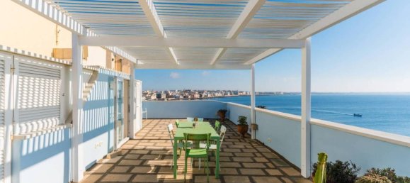 Casa de 3 habitaciónes en Gallipoli, Italy No. 63926 4