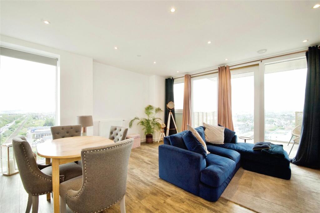 2 Schlafzimmer Wohnung in Enfield, United Kingdom, Nr. 11515