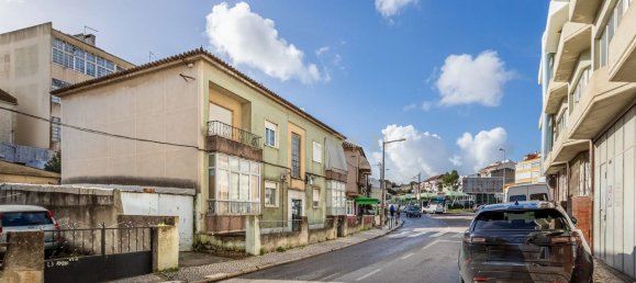 8 bedrooms Building in Loures, Portugal No. 137953 2