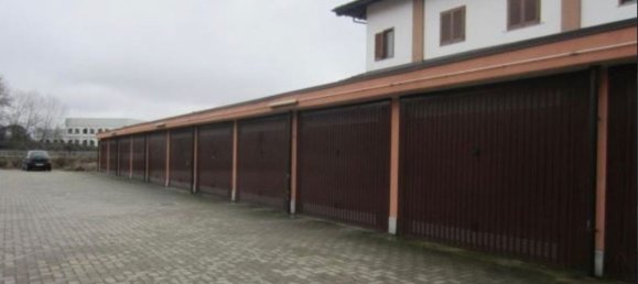 3 rooms Apartment in Mortara, Italy No. 168789 6