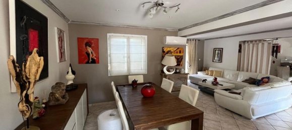 6 bedrooms Villa in Appietto, France No. 247045 4