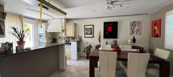 6 bedrooms Villa in Appietto, France No. 247045 8