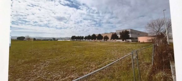 Земельный участок в Озимо, Италия № 354249 5