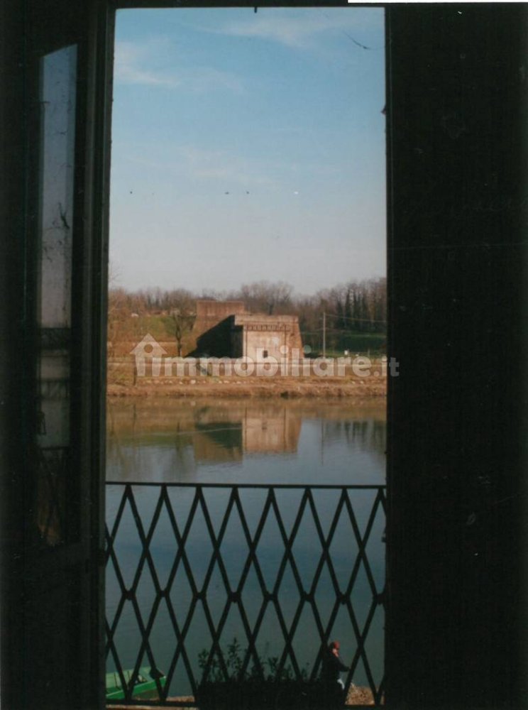 5 rooms Building in Pizzighettone, Italy No. 154435