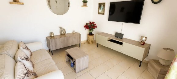Apartamento de 1 dormitorio en San Luis de Sabinillas, Spain No. 146725 2