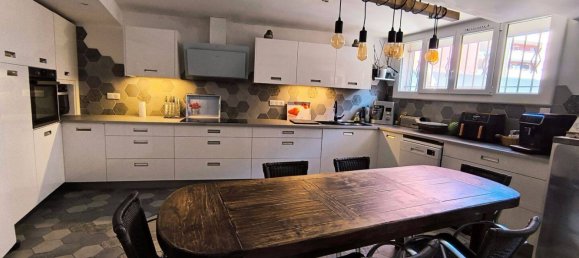 Apartamento de 4 dormitorios en Nice, France No. 333644 2