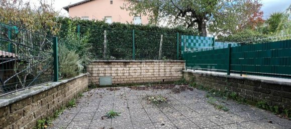 Квартира с 1 спальней в Фьюджи, Италия № 220517 20