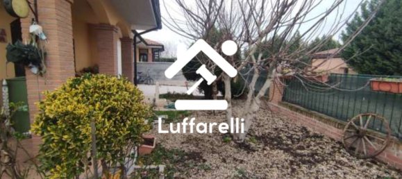 Casa de 6 habitaciónes en Roncaro, Italy No. 7657 25