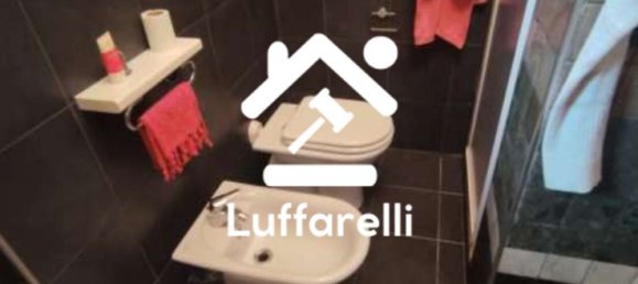 Casa de 6 habitaciónes en Roncaro, Italy No. 7657 7