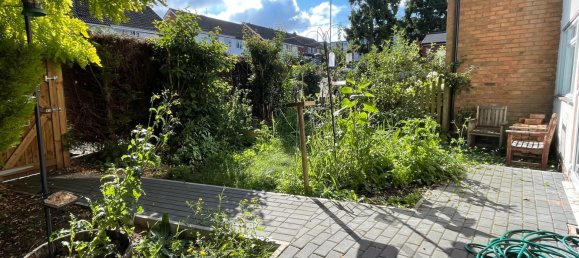 3 bedrooms House in Coleshill, United Kingdom No. 934 6