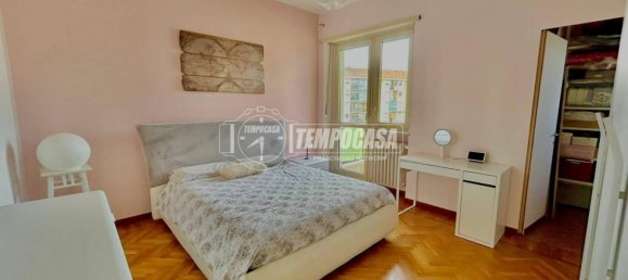 2 bedrooms Apartment in Turin, Italy No. 264112 24