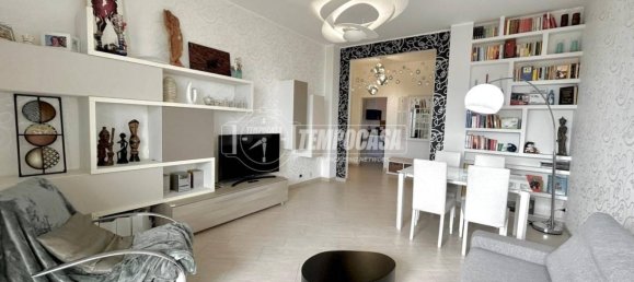 2 bedrooms Apartment in Turin, Italy No. 264112 2