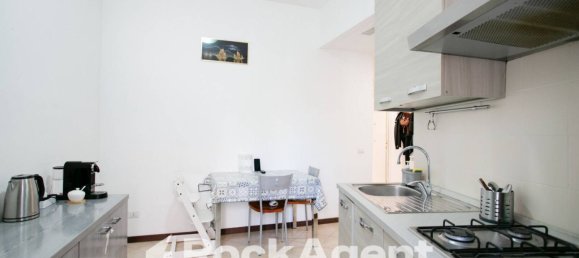 Apartamento de 1 dormitorio en Rome, Italy No. 316197 12