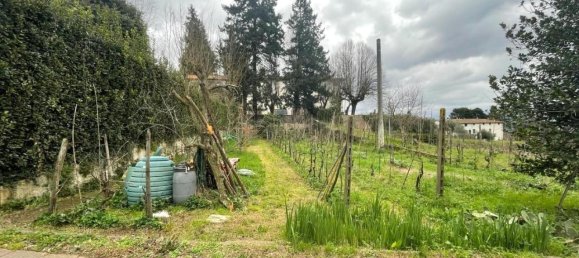 6 rooms House in Lucca, Italy No. 160847 3